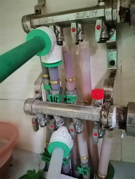 壁挂炉的热水为什么冬天不热而夏天忽冷忽